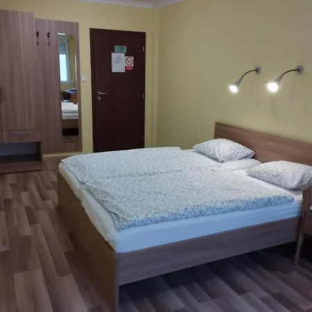 Gas Truck Centrum Мотель Holic